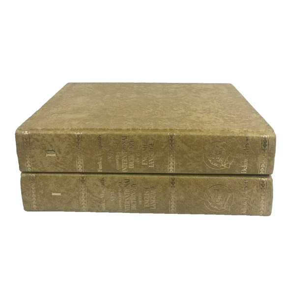 Funk & Wagnalls New Comprehensive International Dictionary Volume 1 & 2 Deluxe - Picture 3 of 16